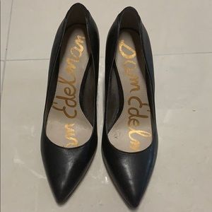 Sam Edelman black pumps 6.5